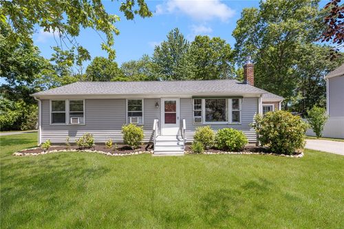 121 Balsam Rd, South Kingstown, RI, 02879-5530 | Card Image