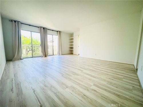 b-5267 Coldwater Canyon Ave, Sherman Oaks, CA, 91401 | Card Image