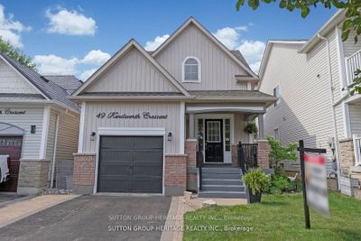 49 Kenilworth Cres, House other with 2 bedrooms, 3 bathrooms and 3 parking in Whitby ON | Image 1