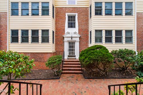 3c-235 Mccauley St, Chapel Hill, NC, 27516-2727 | Card Image