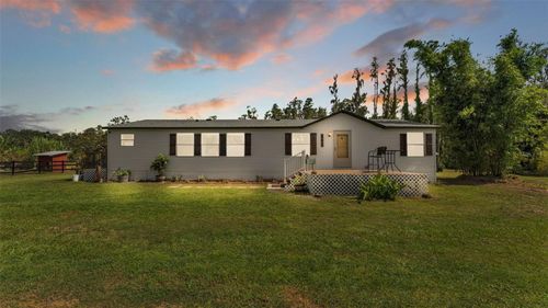 309 E Hunter Rd, Plant City, FL, 33565-4301 | Card Image