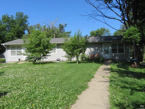 1213 7th St, Lansing, KS, 66043-1176 | Card Image