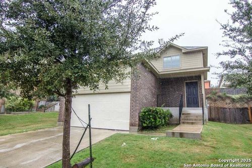 2714 Majestic Dr, San Antonio, TX, 78228-3566 | Card Image