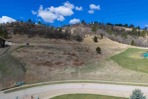 2221 Saddle Horn Dr, Spearfish, SD, 57783-8510 | Card Image
