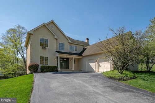 318 Long Ridge Ln, EXTON, PA, 19341-2195 | Card Image