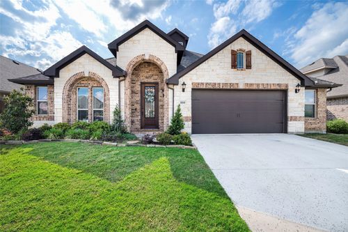 8808 White Rock Ln, Argyle, TX, 76226-2804 | Card Image