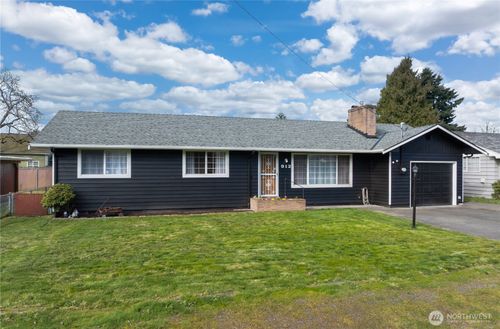912 9th St Nw, Puyallup, WA, 98371-4117 | Card Image