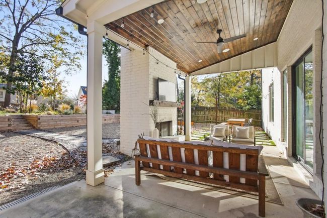 3041 Parkridge Dr Ne, House other with 6 bedrooms, 5 bathrooms and null parking in Brookhaven GA | Image 24