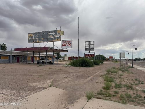 2412 Navajo Blvd, Holbrook, AZ, 86025-1829 | Card Image