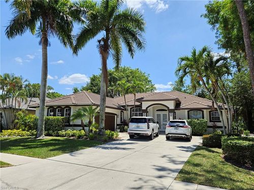8122 Wilshire Lakes Blvd, NAPLES, FL, 34109-0793 | Card Image