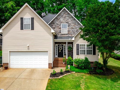 305 Glencrest Ct, Greer, SC, 29650-5106 | Card Image