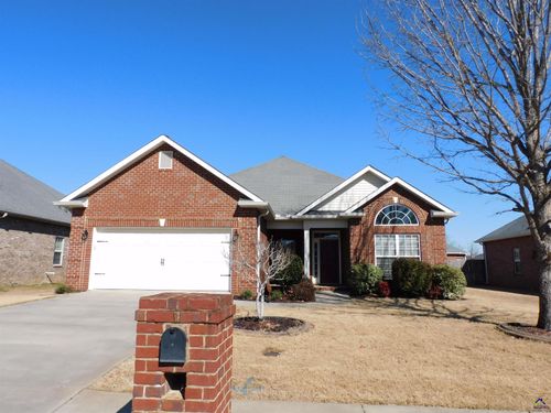 703 Post Oak Way, Warner Robins, GA, 31088-9135 | Card Image