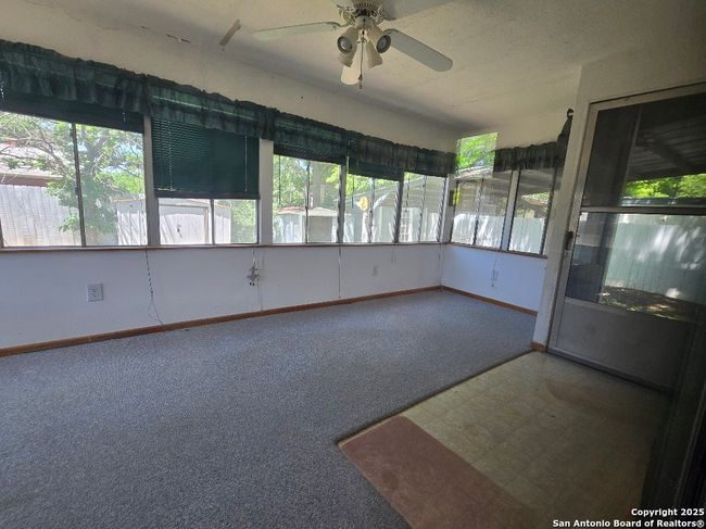 301 Ingram Loop, House other with 2 bedrooms, 1 bathrooms and null parking in ingram TX | Image 9