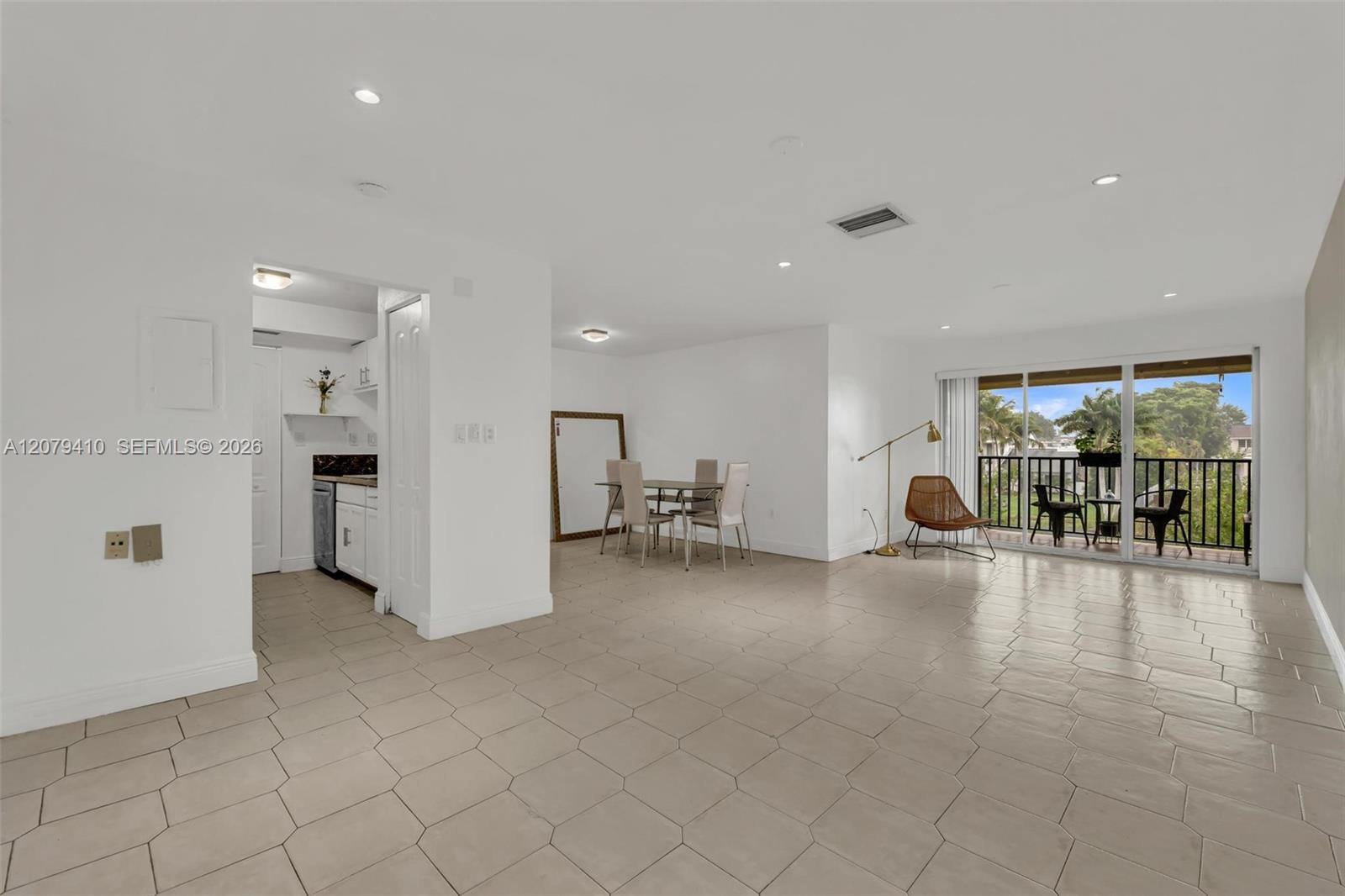 Residential Lease in Miami 5