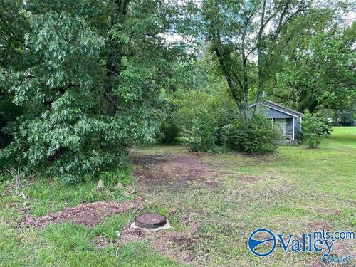 2906 Veterans Drive, Scottsboro, AL, 35769 | Card Image