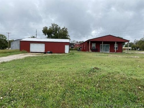 202 S Echo, Holdenville, OK, 74848 | Card Image