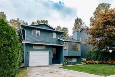 134 Croteau Crt, House other with 4 bedrooms, 3 bathrooms and 2 parking in Coquitlam BC | Image 1