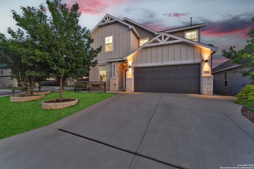 7806 Sycamore Hls, Boerne, TX, 78015-5214 | Card Image