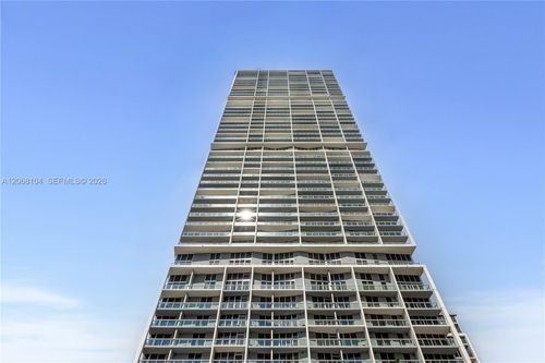 2504-465 Brickell Ave, Miami, FL, 33131-2494 | Card Image