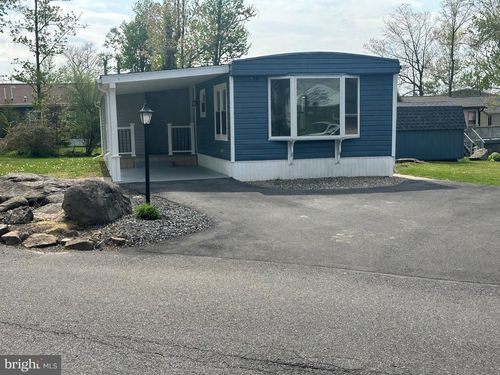2 Hemlock Ter, QUAKERTOWN, PA, 18951 | Card Image