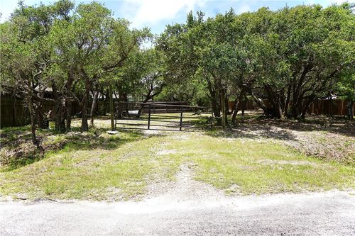 1121 Egret Ln, Rockport, TX, 78382-6316 | Card Image