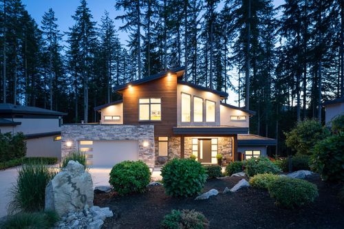 1510 Crystal Creek Dr, Anmore, BC, V3H0A3 | Card Image