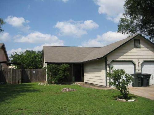 b-12407 Tree Line Dr, Austin, TX, 78729-5429 | Card Image