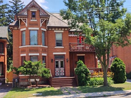 27 Ontario Ave, Hamilton, ON, L8N2X1 | Card Image
