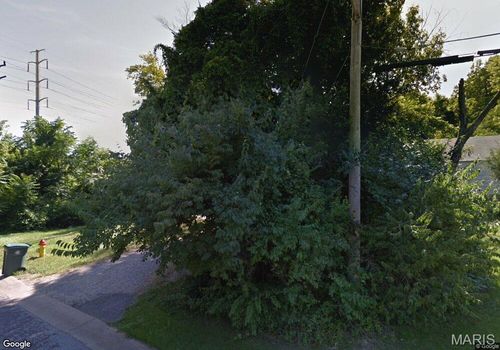 649 S Elliott Ave, Kirkwood, MO, 63122-6431 | Card Image