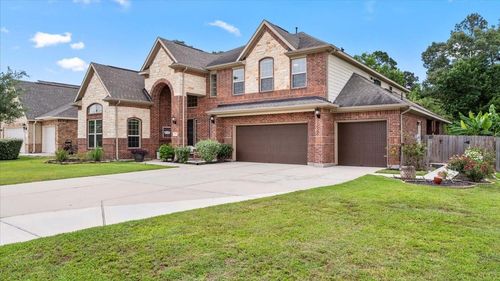 2077 Brookmont Dr, Conroe, TX, 77301-1585 | Card Image