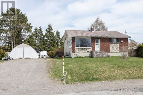 188 Rita St, Chelmsford, ON, P0M1L0 | Card Image
