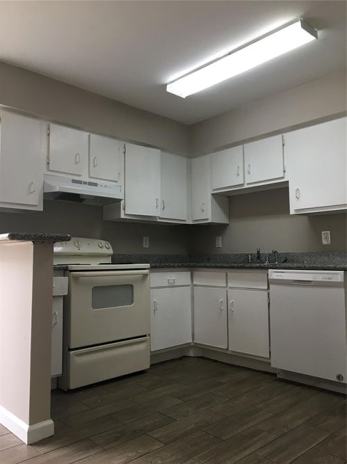 apt-1301-5625 Antoine Dr, Houston, TX, 77091-4402 | Card Image