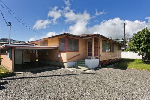 1332 15th Ave, Honolulu, HI, 96816-3842 | Card Image
