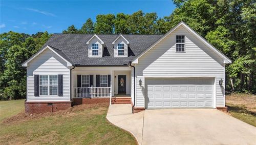 215 Charleston Ave, Bremen, GA, 30110-7915 | Card Image