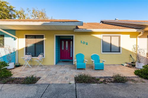 102 Anclote Rd, TARPON SPRINGS, FL, 34689-6950 | Card Image