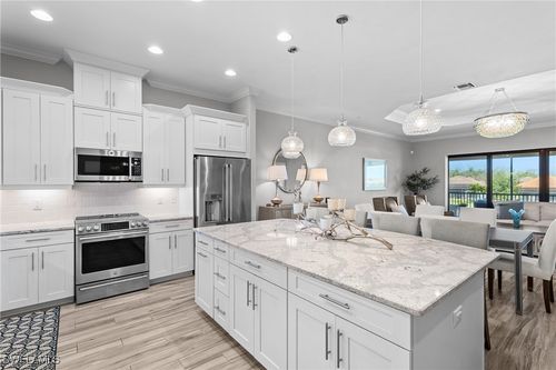 unit-202-9673 Montelanico Loop, NAPLES, FL, 34119-2048 | Card Image