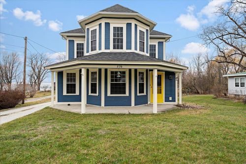 570 S Main St, Alburgh, VT, 05440-6040 | Card Image