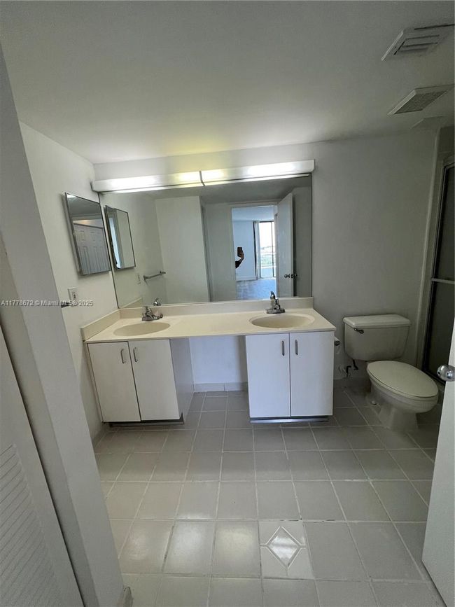 APT-616 - 3300 Ne 192 Nd St, Condo with 2 bedrooms, 2 bathrooms and null parking in Aventura FL | Image 12