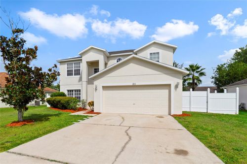 211 Canterbury Ct, KISSIMMEE, FL, 34758-2945 | Card Image