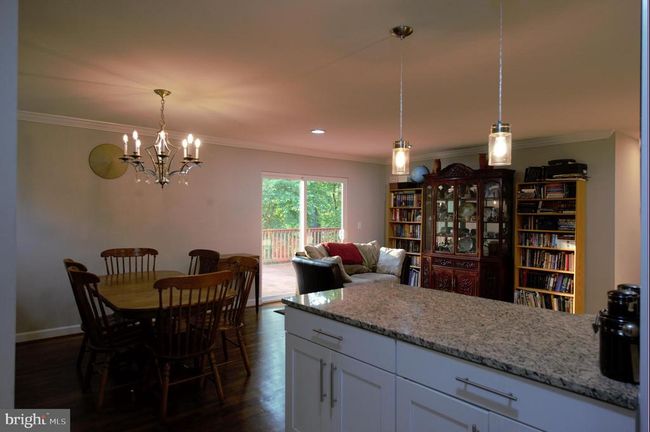 6403 Limerick Ct, House other with 4 bedrooms, 3 bathrooms and null parking in SPRINGFIELD VA | Image 11
