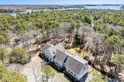 35 Pershing Ln, Orleans, MA, 02653-4413 | Card Image