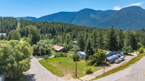 152 Old Highway 2 E, Martin City, MT, 59926-8002 | Card Image