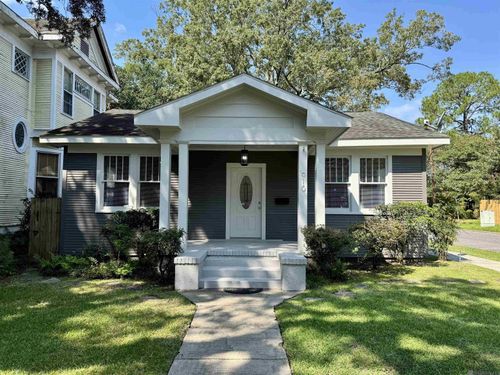 610 Park Blvd, Baton Rouge, LA, 70806-5331 | Card Image