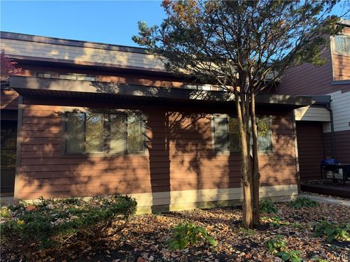 662 Idlewood Boulevard, Van Buren, NY, 13027 | Card Image