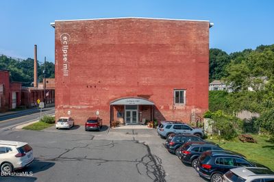 210 - 243 Union St, Condo with 1 bedrooms, 1 bathrooms and 2 parking in North Adams MA | Image 3