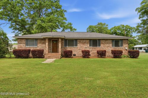 200 Harvey Ave, Petal, MS, 39465-3127 | Card Image