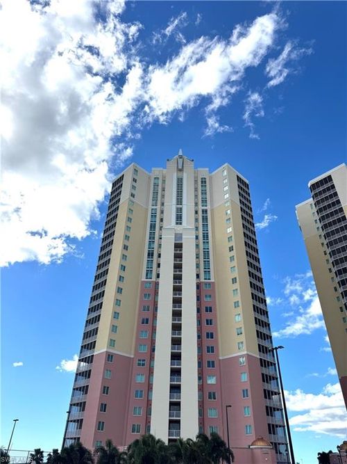 502-2743 1st St, FORT MYERS, FL, 33916 | Card Image