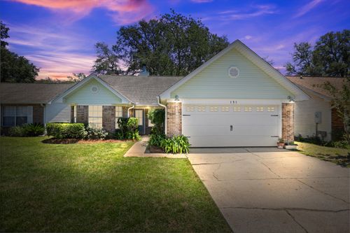 131 Wright Cir, Niceville, FL, 32578-4231 | Card Image