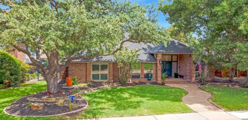 3921 Salem Ct, Plano, TX, 75023-6025 | Card Image