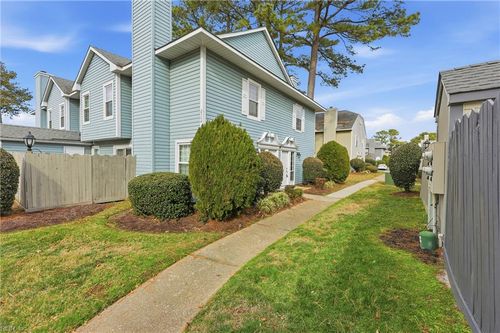 2304 Cretan Ct, Virginia Beach, VA, 23454-4052 | Card Image